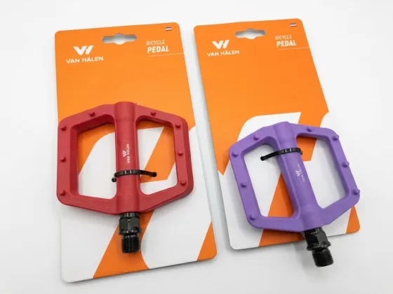 PEDALES (par)  MTB  NYLON 9/16 RULEMAN PLATAFORMA (colores) ECON